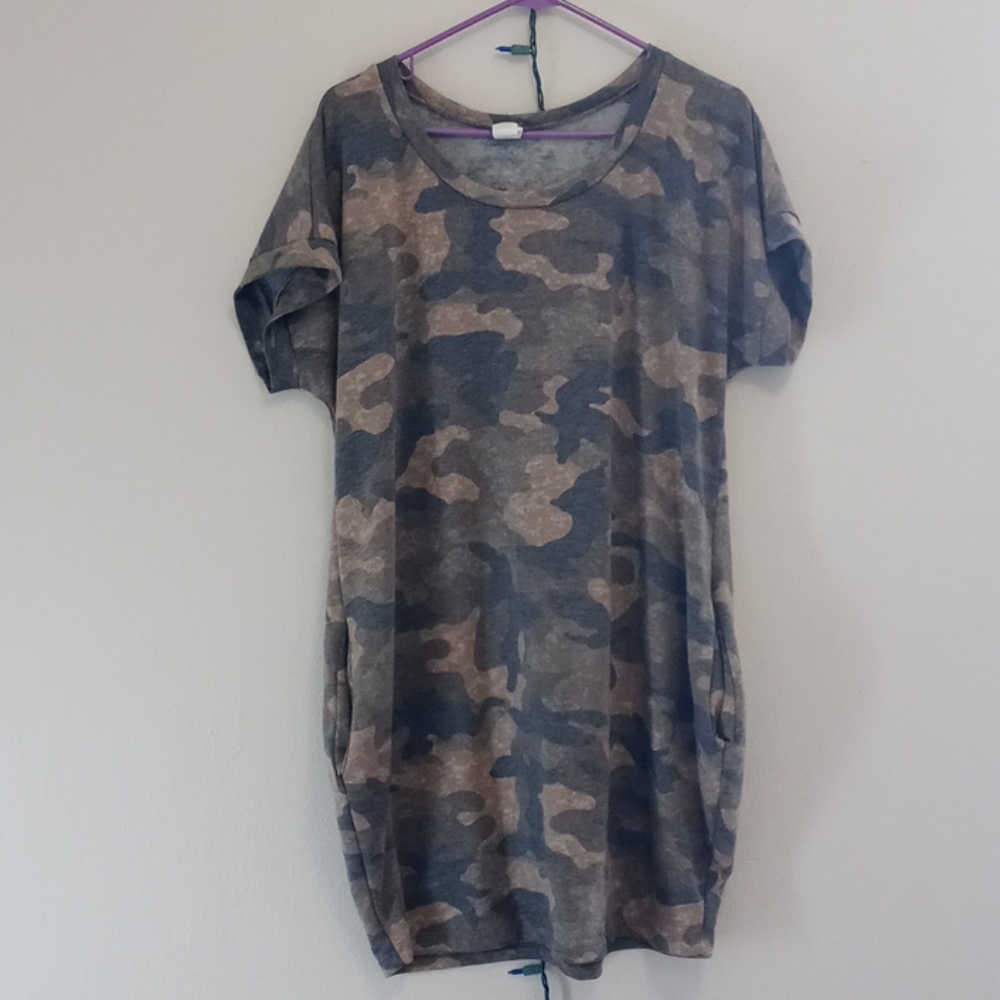 Camo tshirt dress